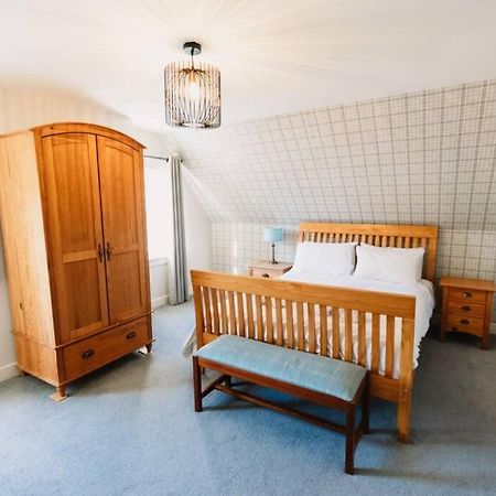 פרת' Factors House - A Comfy Cottage In Countryside Park With Wifi And Access To Bar And Pool מראה חיצוני תמונה